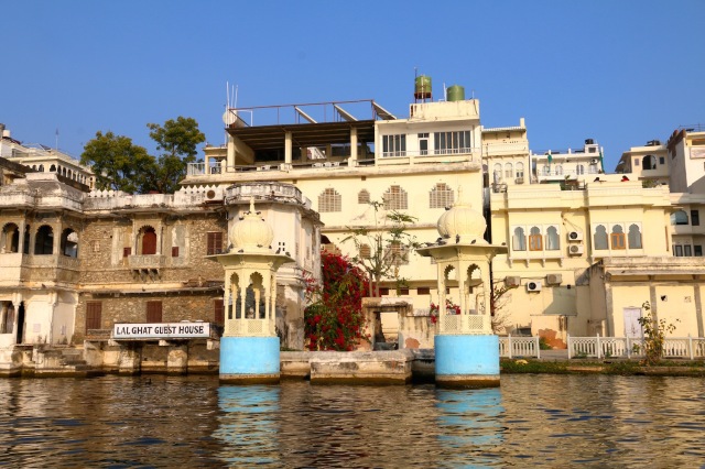 6 - lal ghat guesthouse